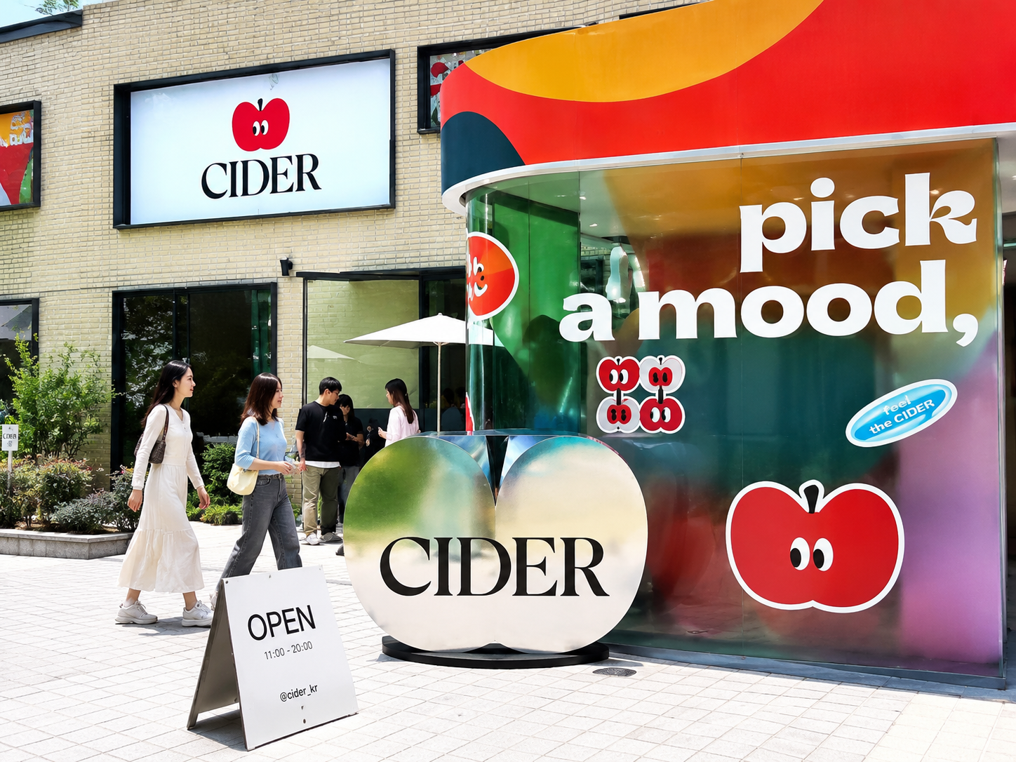 CIDER pop-up outdoor with apple plinth